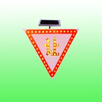 减速让行标志牌 太阳能标志牌 三角形交通标识支持定制